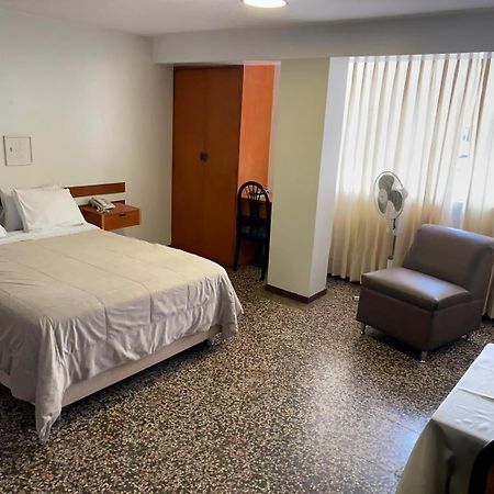 Hotel Plazza Chiclayo Exterior foto